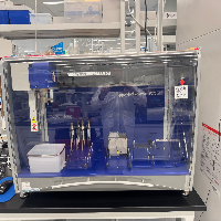 Eppendorf epMotion 5075 Liquid Handler image 0